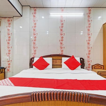Oyo 80762 Hotel New Mini Mahal Turambhe Екстер'єр фото