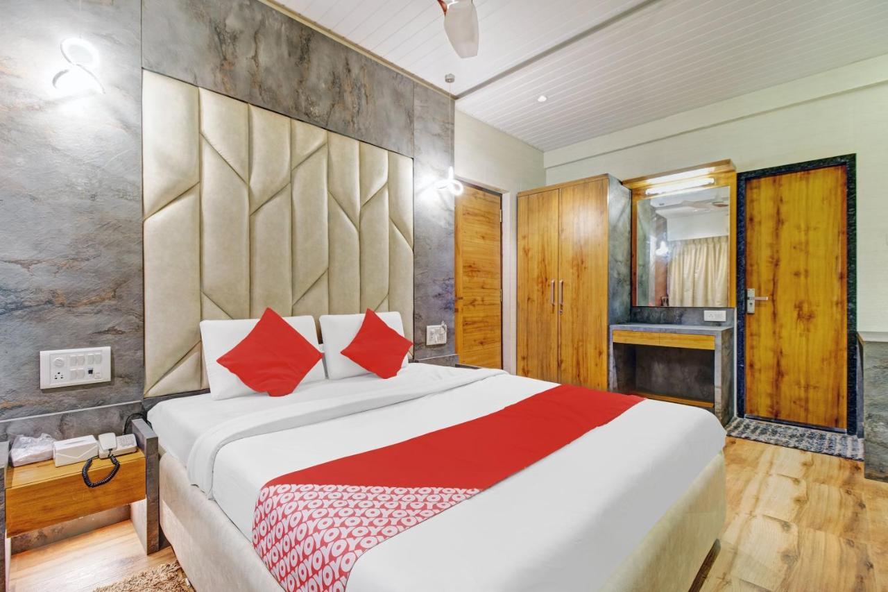 Oyo 80762 Hotel New Mini Mahal Turambhe Екстер'єр фото